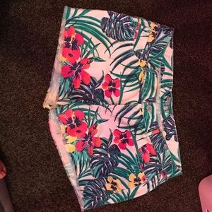 Old navy women’s shorts
